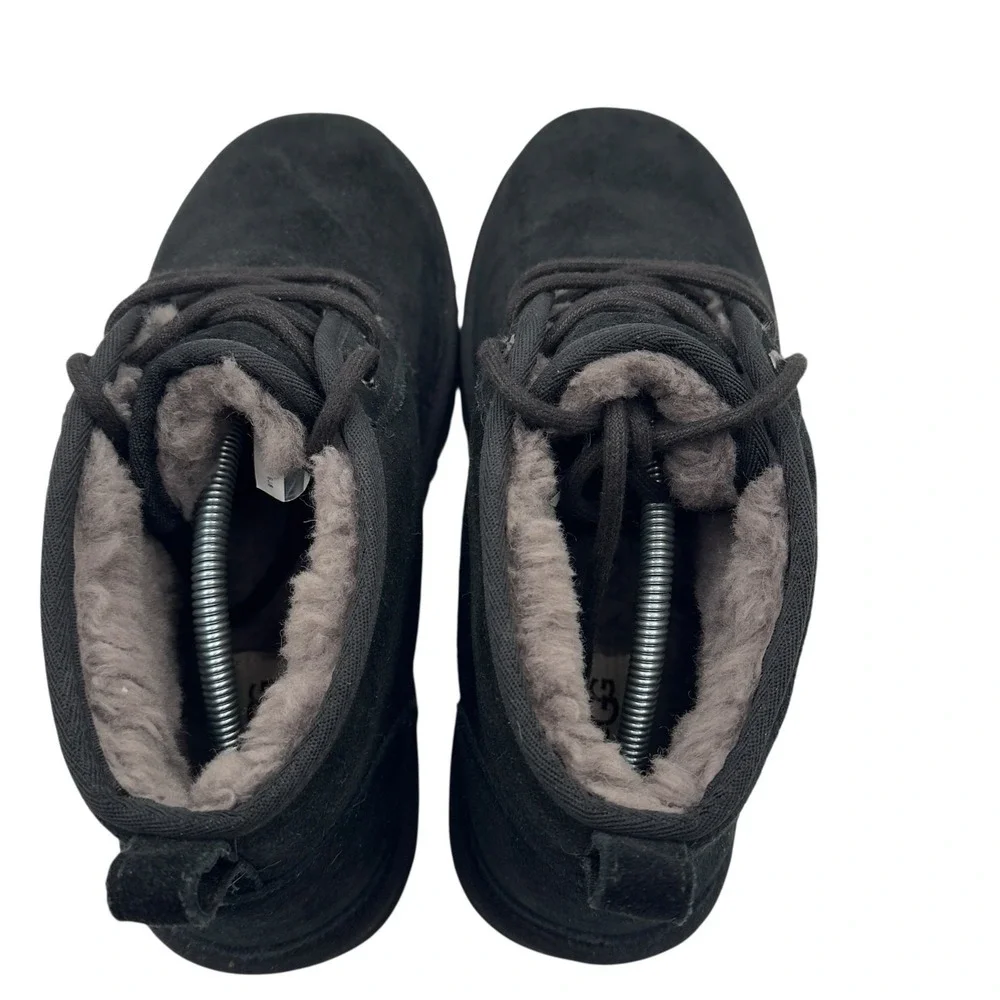 UGG neumel chukka